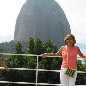 Meet your Posher, Beatriz